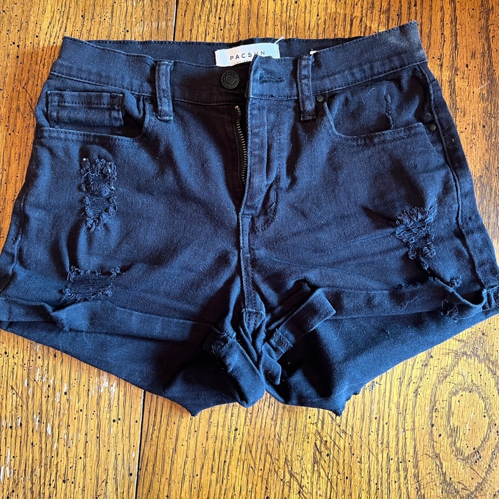 PacSun